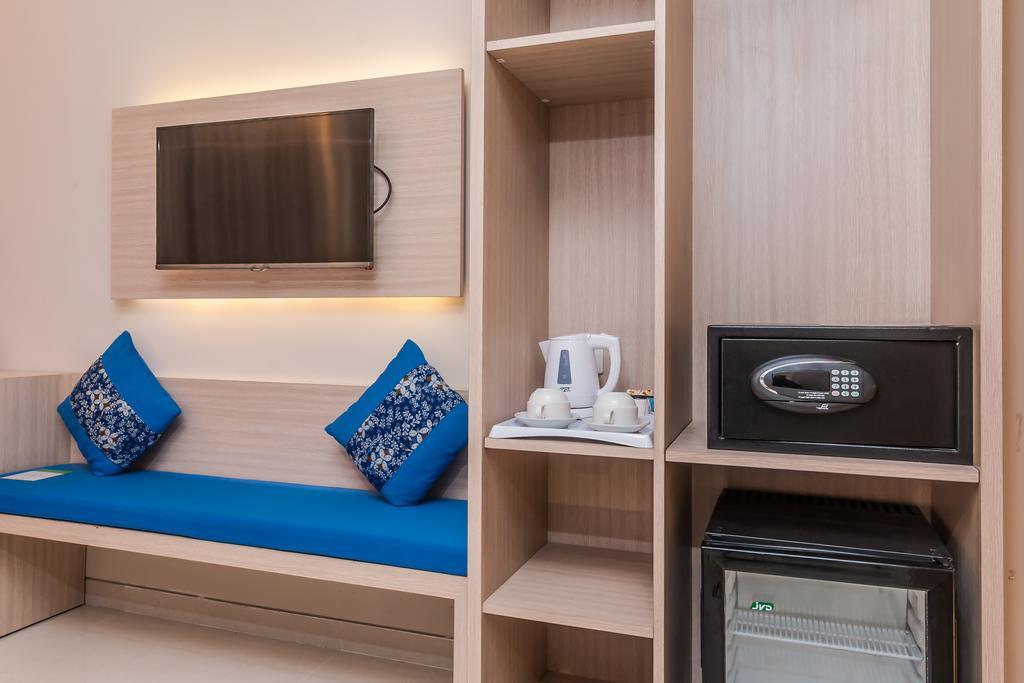 Zen Rooms Kuta Kubu Anyar 1 Exterior foto