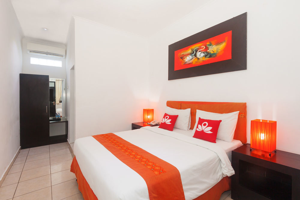 Zen Rooms Kuta Kubu Anyar 1 Exterior foto